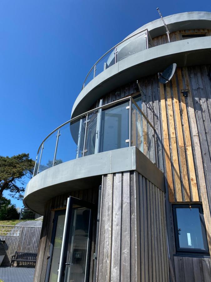 One Of The Best Properties In Lyme! Breathtaking Views Across The Whole Bay. 3 Stories With 2 Tier Veranda Around The Property. Sleeps 6 라임레지스 외부 사진